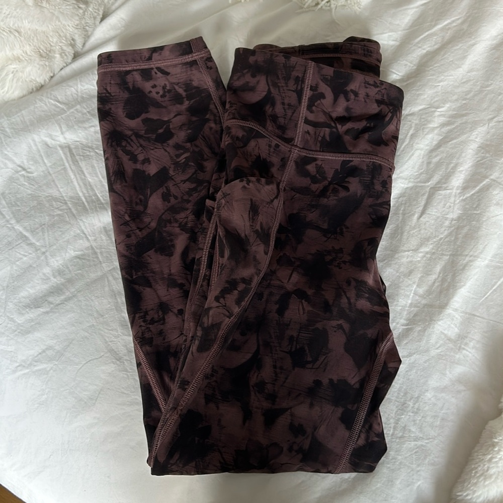 Lululemon 3/4 length leggings